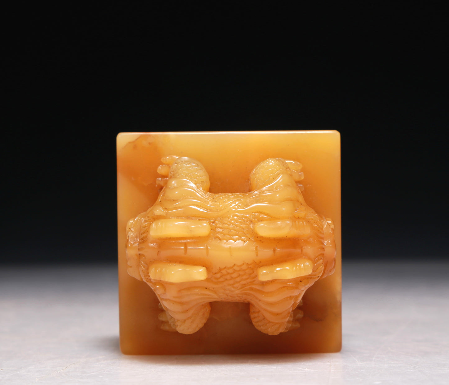 A Precious Tianhuang Stone 'Dragon' Seal