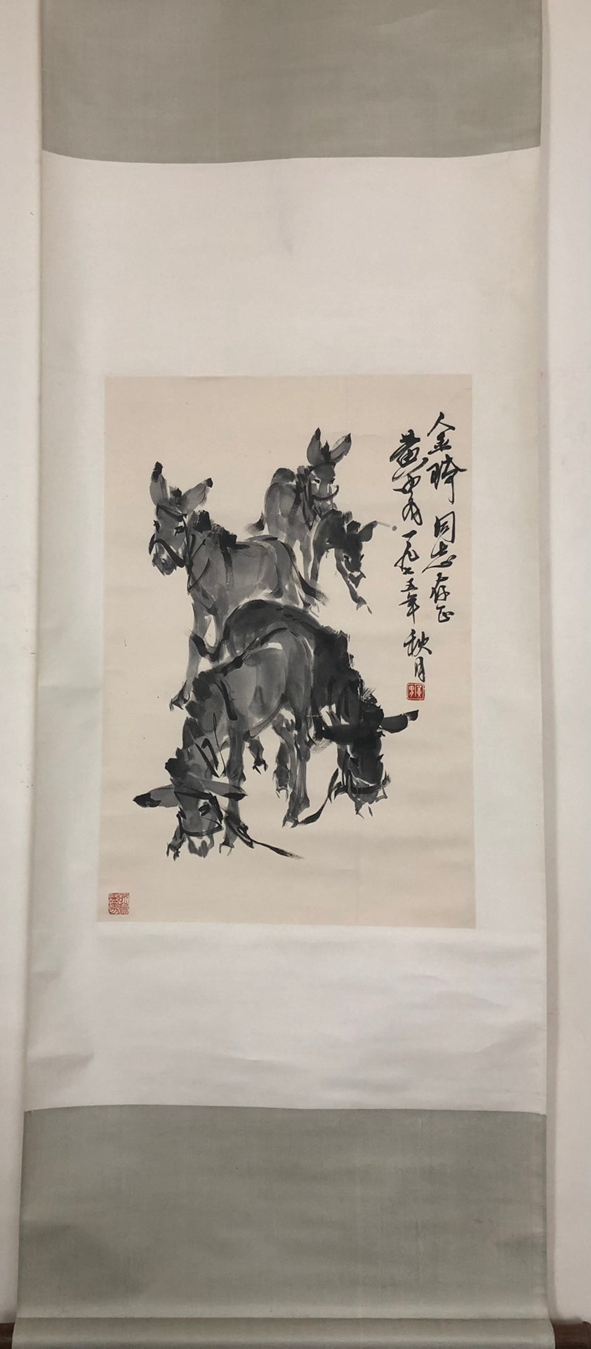 A Precious Chinese Ink Painting Hanging Scroll By Huang Zhou