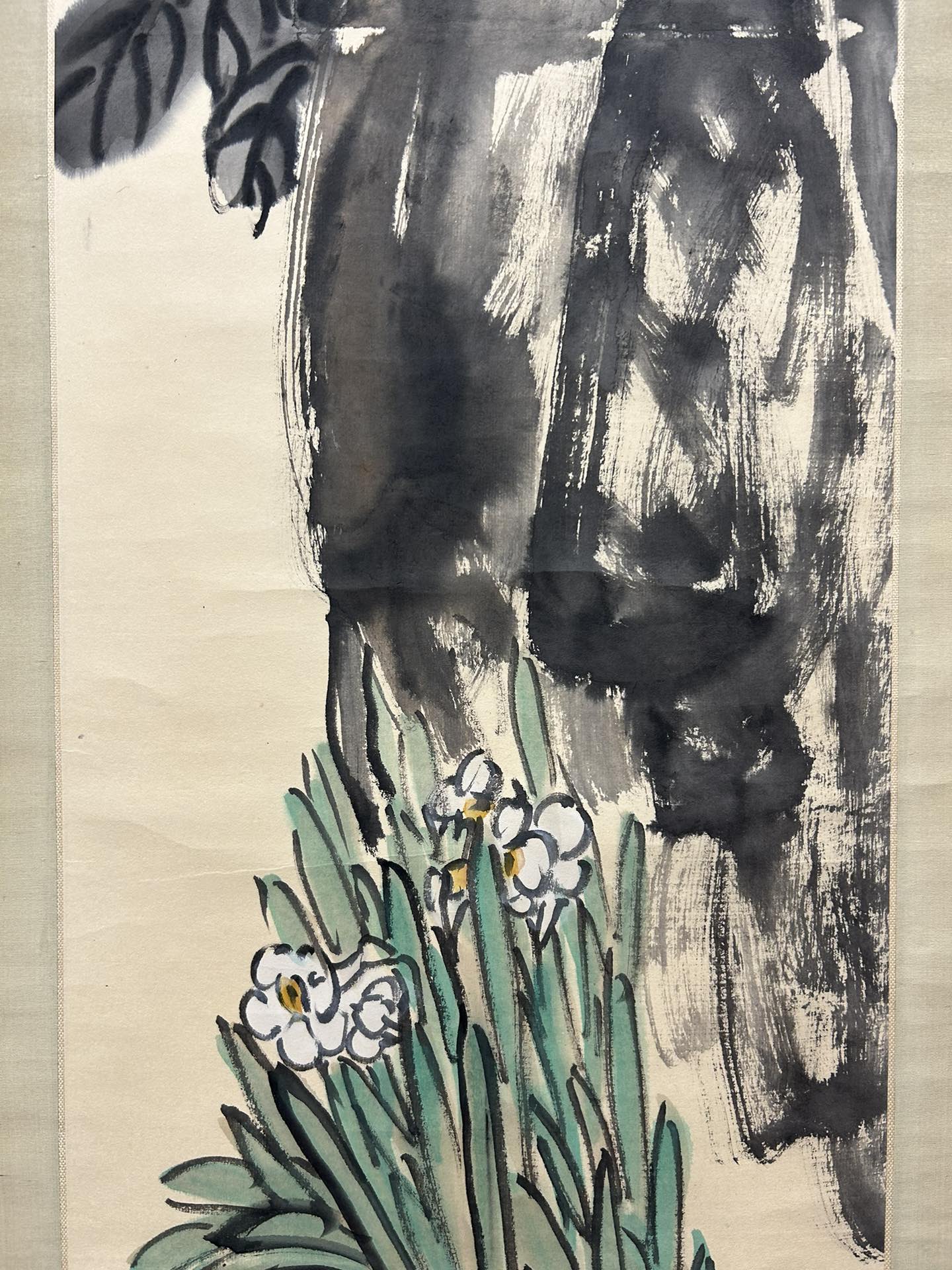 A Fabulous Returned Chinese Ink Painting Hanging Scroll By Wu Changshuo