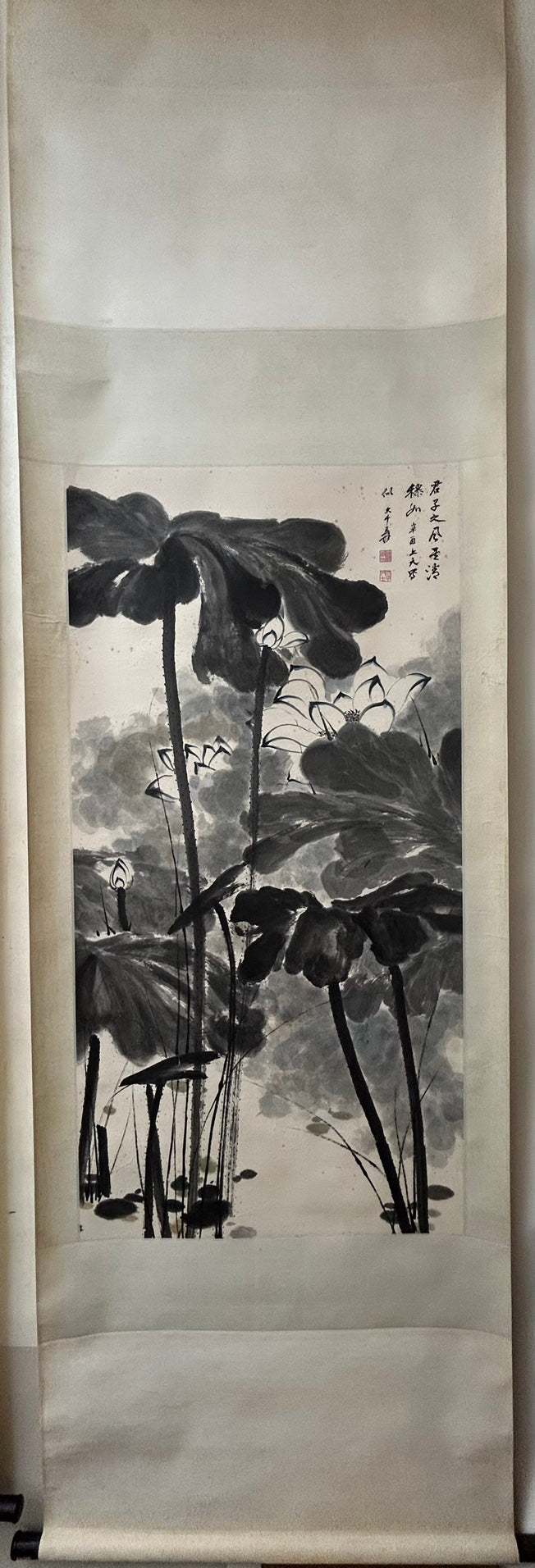 An Exquisite Chinese Ink Painting Hanging Scroll By Zhang Daqian