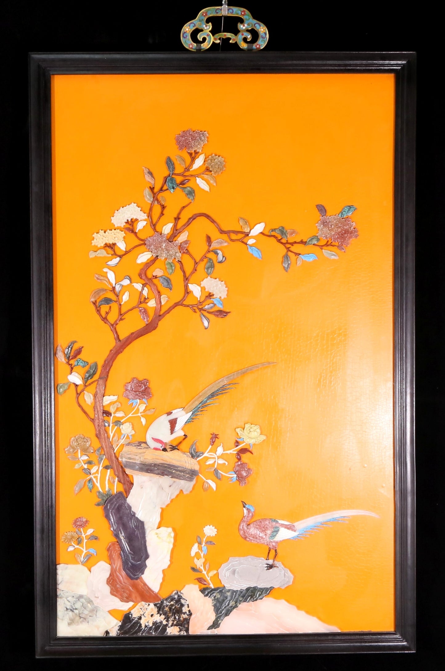 An exquisite zitanwood lacquered hanging screen with flower and bird patterns inlaid with gemstones