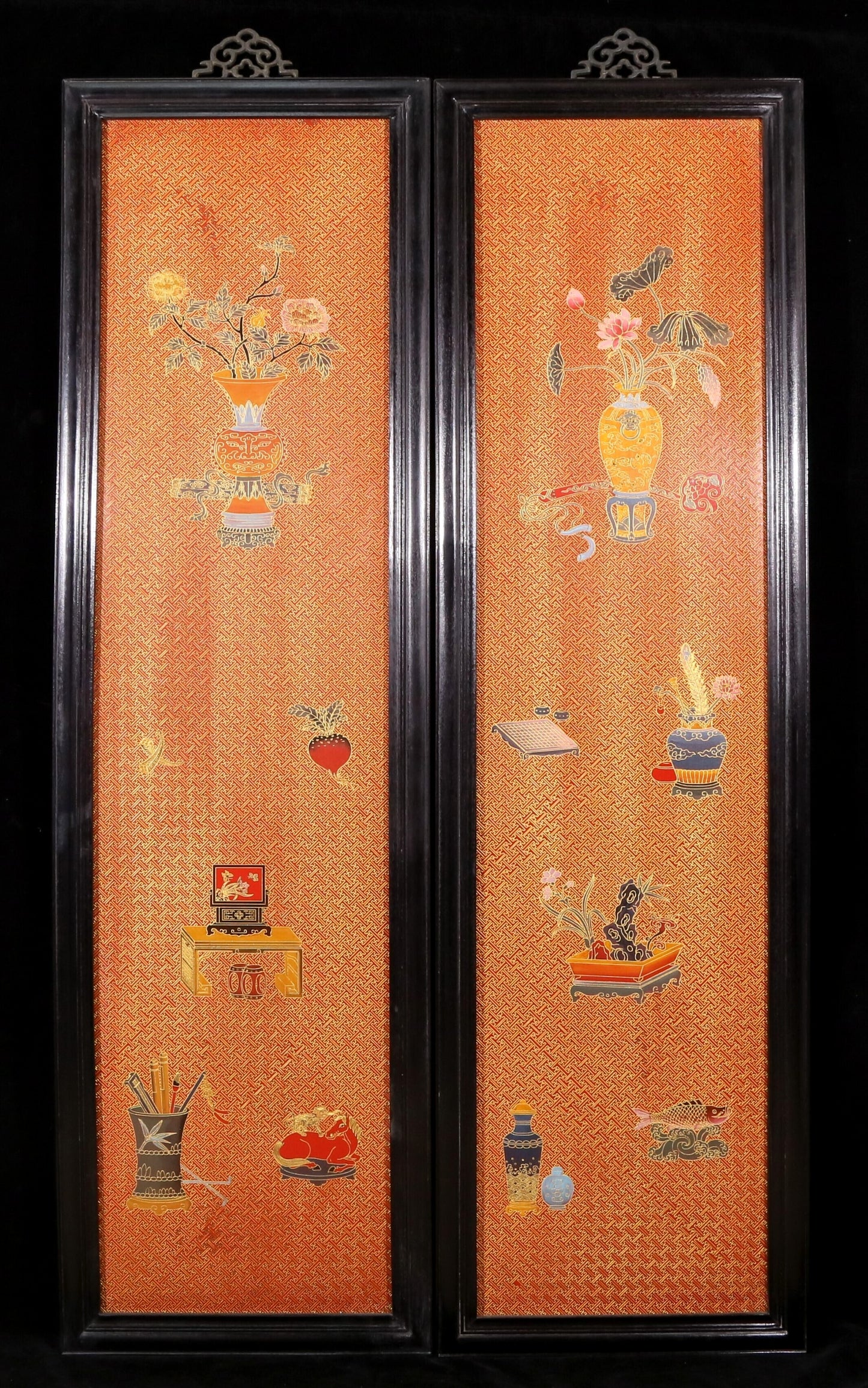 A set of exquisite zitanwood gold-filled lacquered treasure pictures with four hanging screens