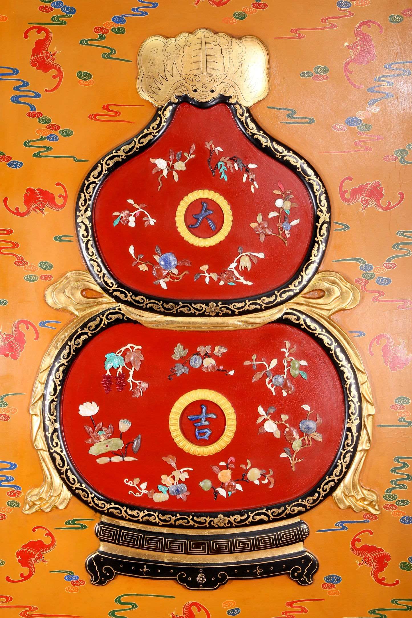 An exquisite zitanwood painted  gourd hanging screen with inlaid gems