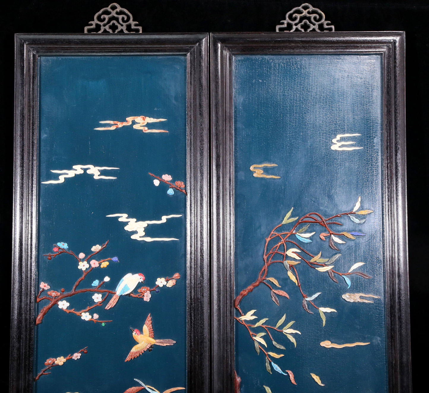 A set of exquisite zitanwood painted and inlaid with gemstones and four hanging screens with landscapes and figures.