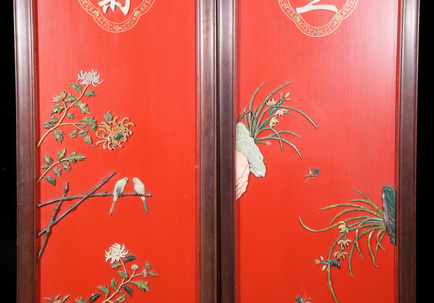 A set of exquisite zitanwood painted four-bar hanging screens inlaid with gems and flowers and birds.