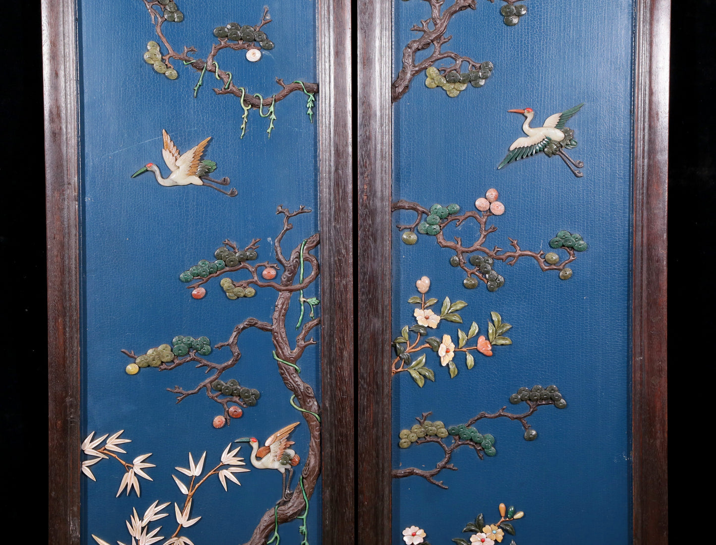 A set of exquisite zitanwood painted four-bar hanging screens inlaid with gems and flowers and birds.