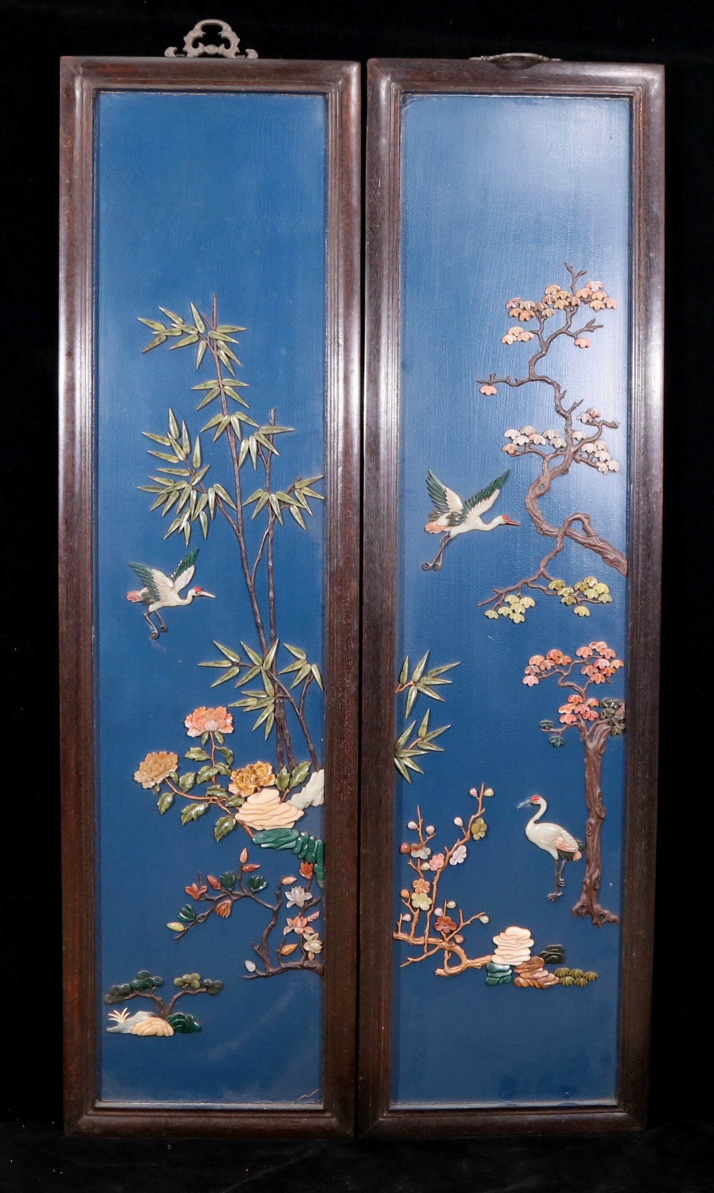 A set of exquisite zitanwood painted four-bar hanging screens inlaid with gems and flowers and birds.