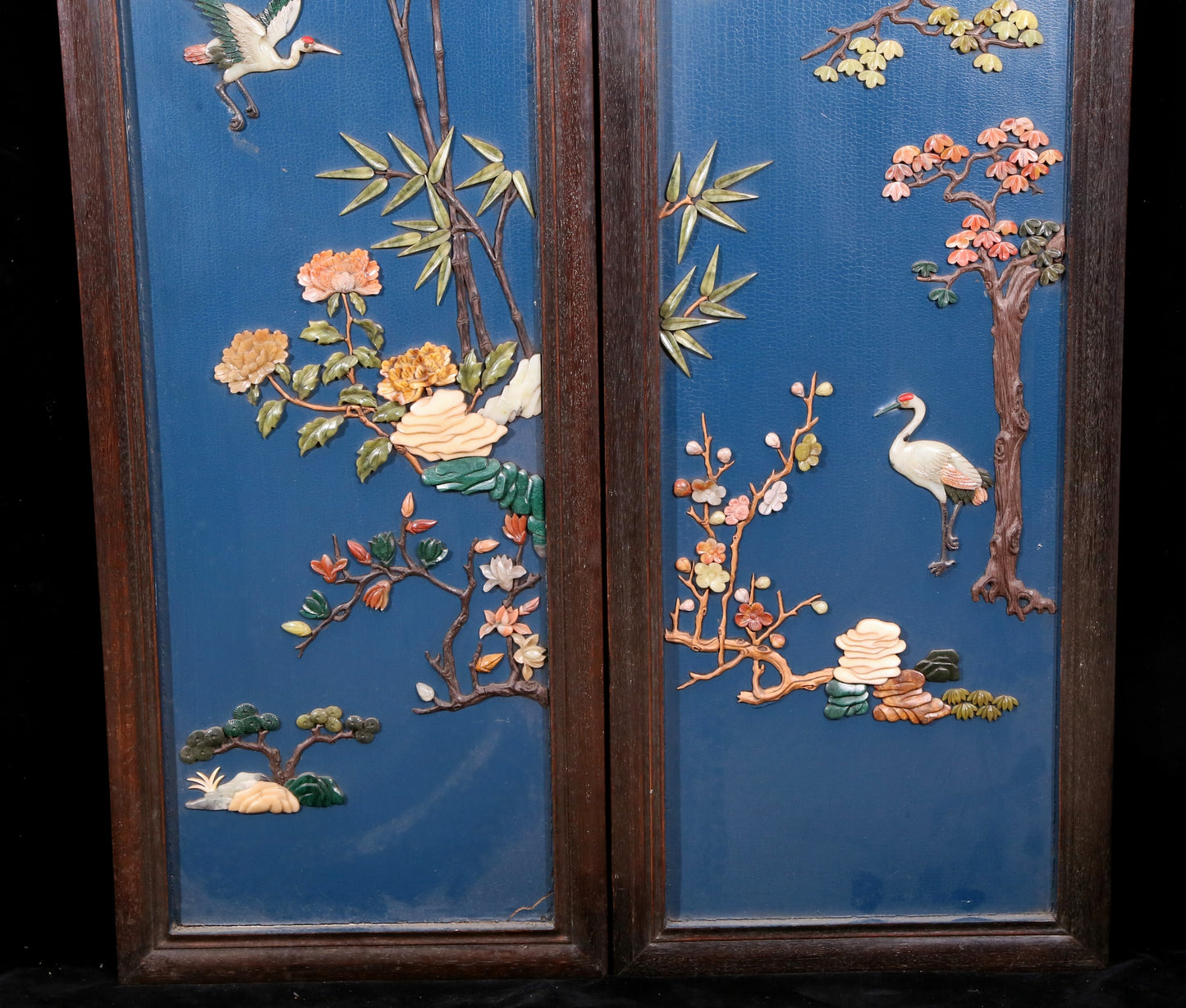 A set of exquisite zitanwood painted four-bar hanging screens inlaid with gems and flowers and birds.