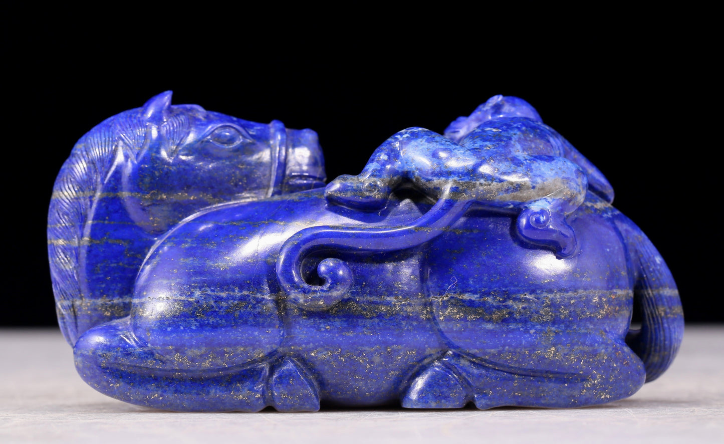 An exquisite lapis lazuli horse ornament