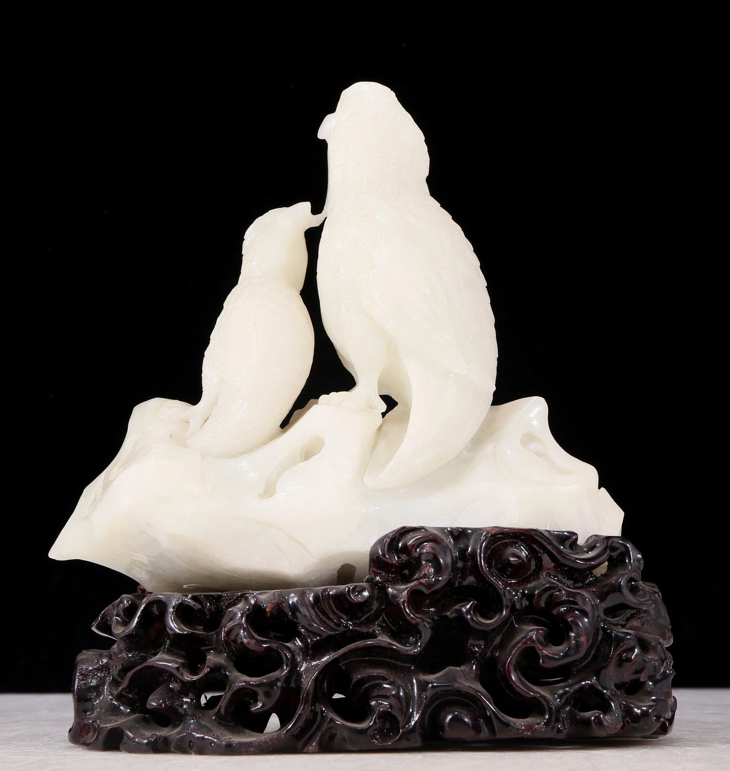 An exquisite white jade bird ornament