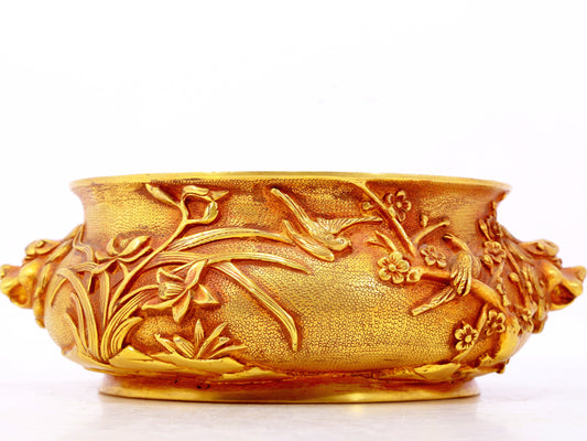 An exquisite gilt bronze animal ear censer with floral patterns