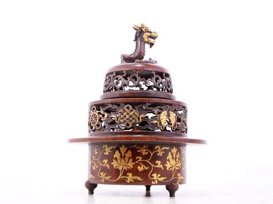 An exquisite gilt bronze tripod censer with lotus and dragon pattern and lid