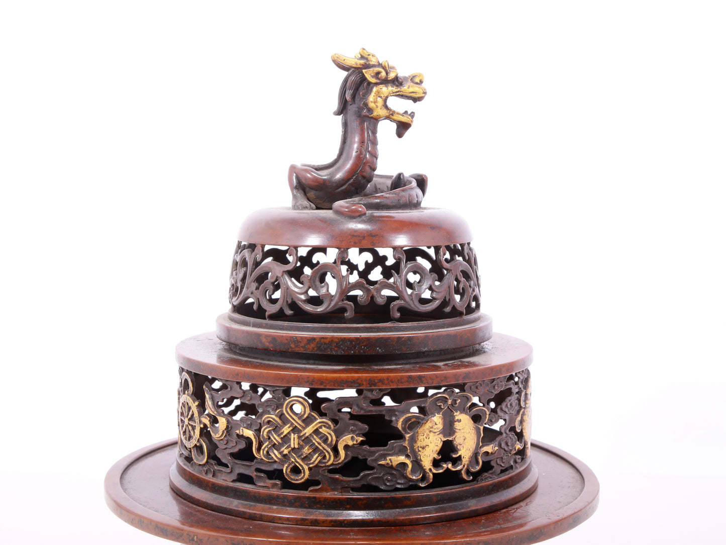 An exquisite gilt bronze tripod censer with lotus and dragon pattern and lid