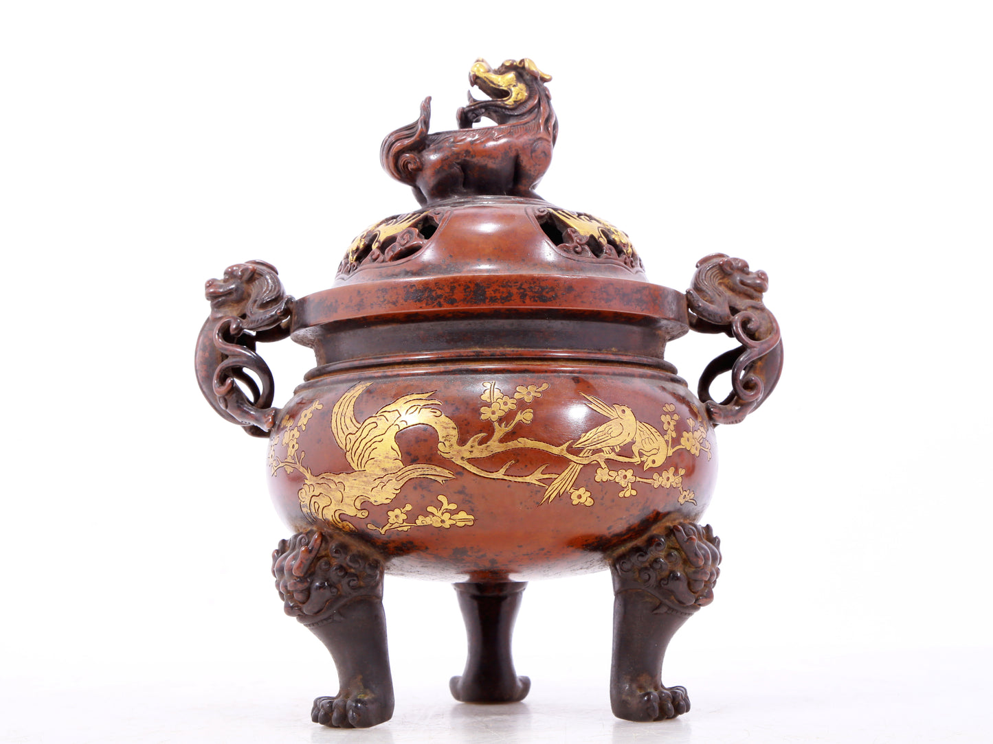 An exquisite gilt bronze double-eared and tripod censer with flower and bird patterns and lid