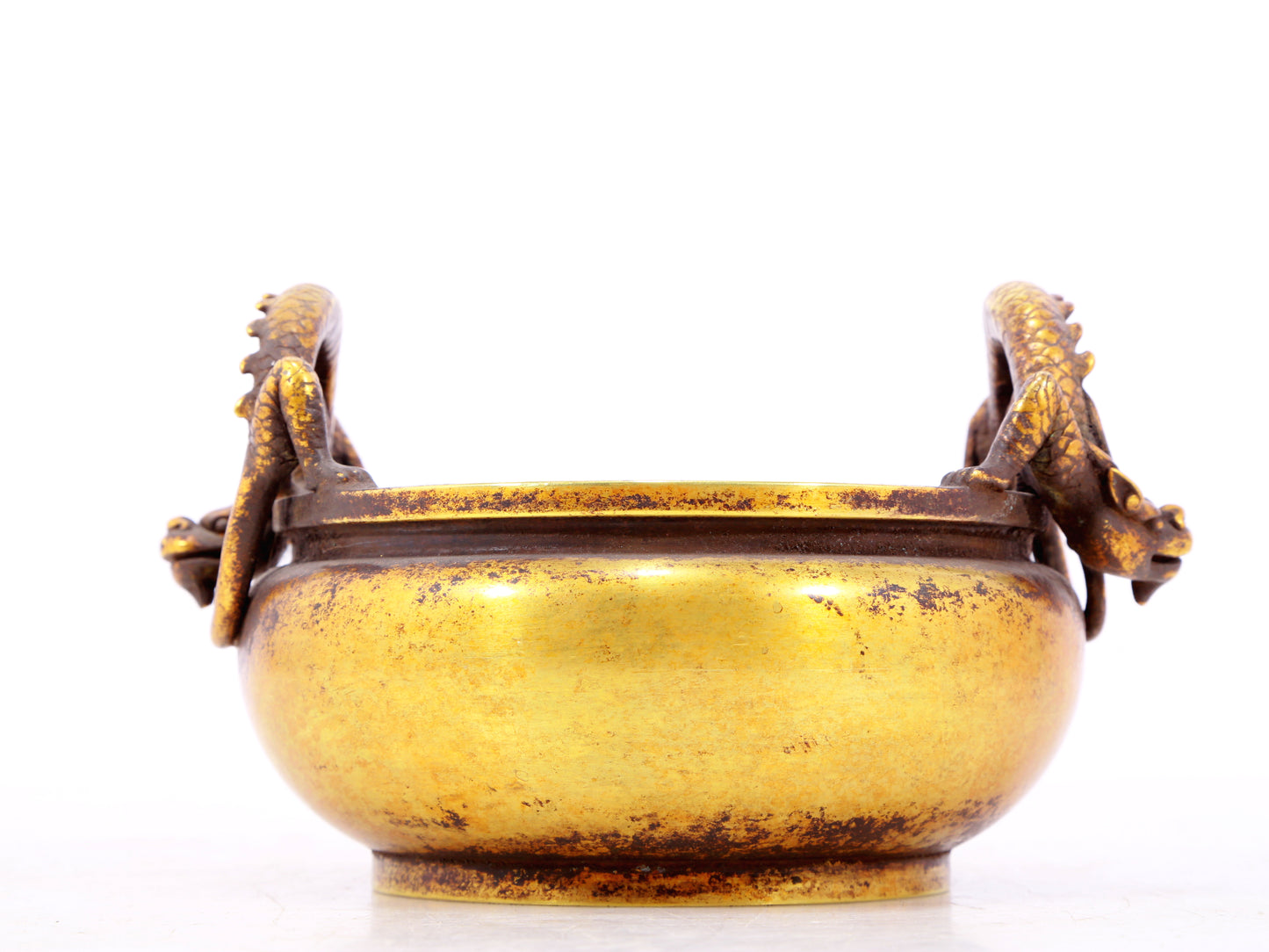 An exquisite gilt bronze dragon ear censer