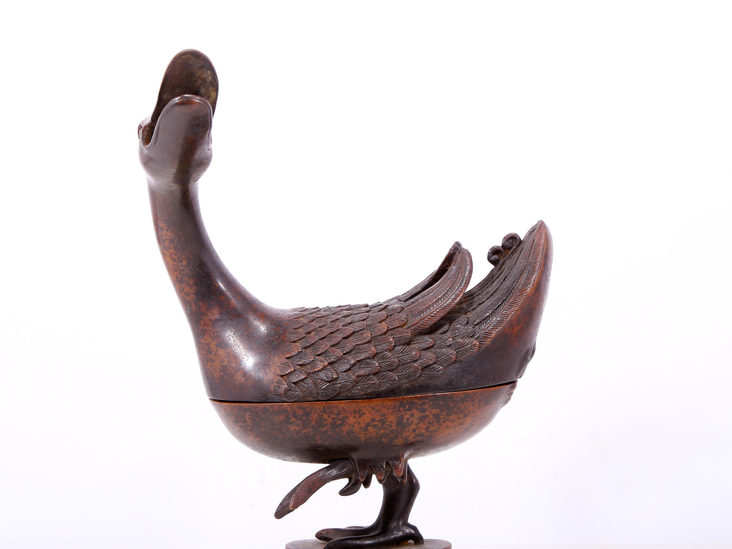 A pair of exquisite bronze duck-shaped boxes