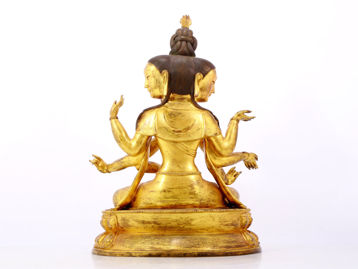 A solemn gilt bronze statue of Bodhisattva