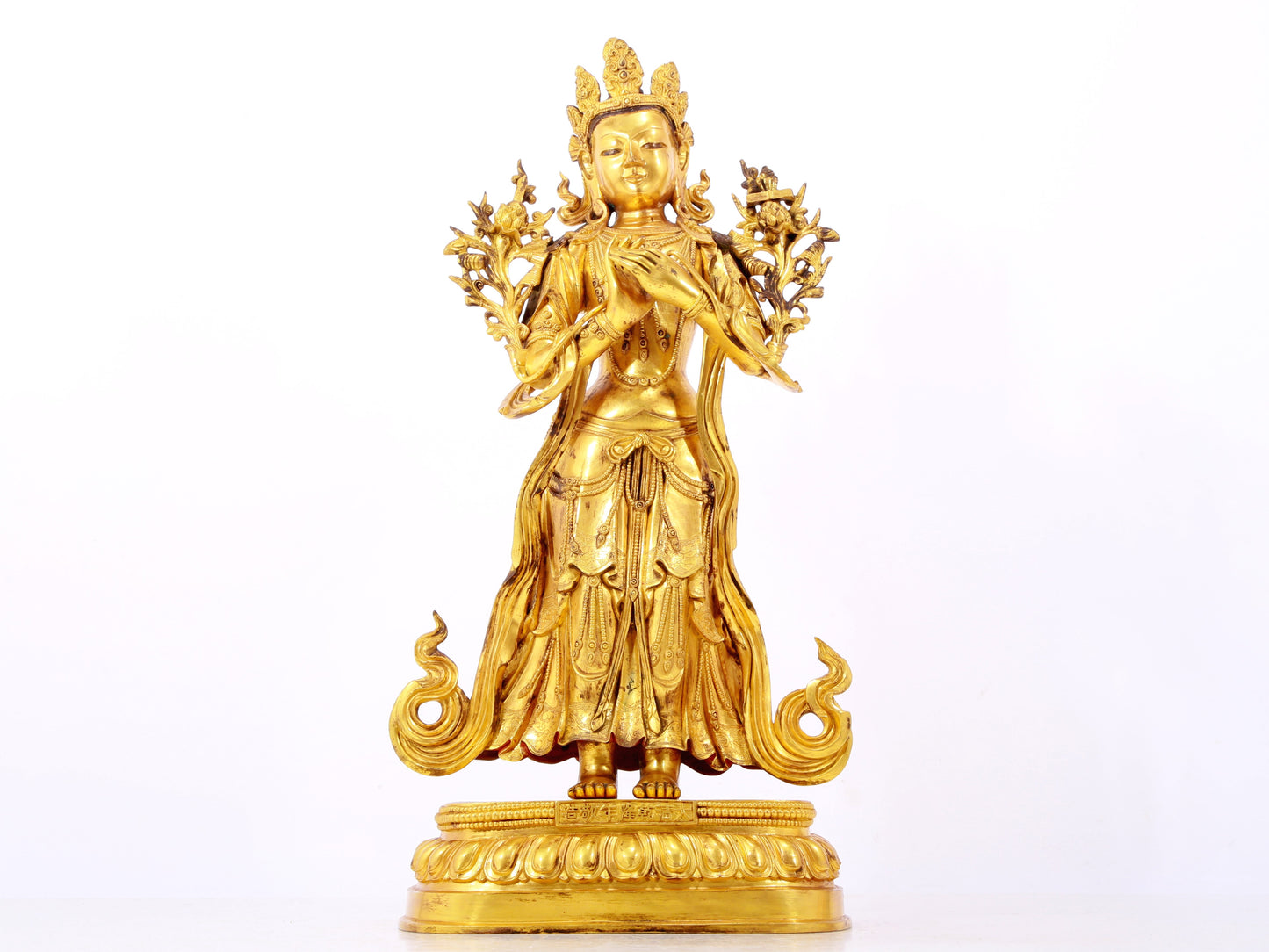 A majestic gilt bronze image of Manjushri Bodhisattva