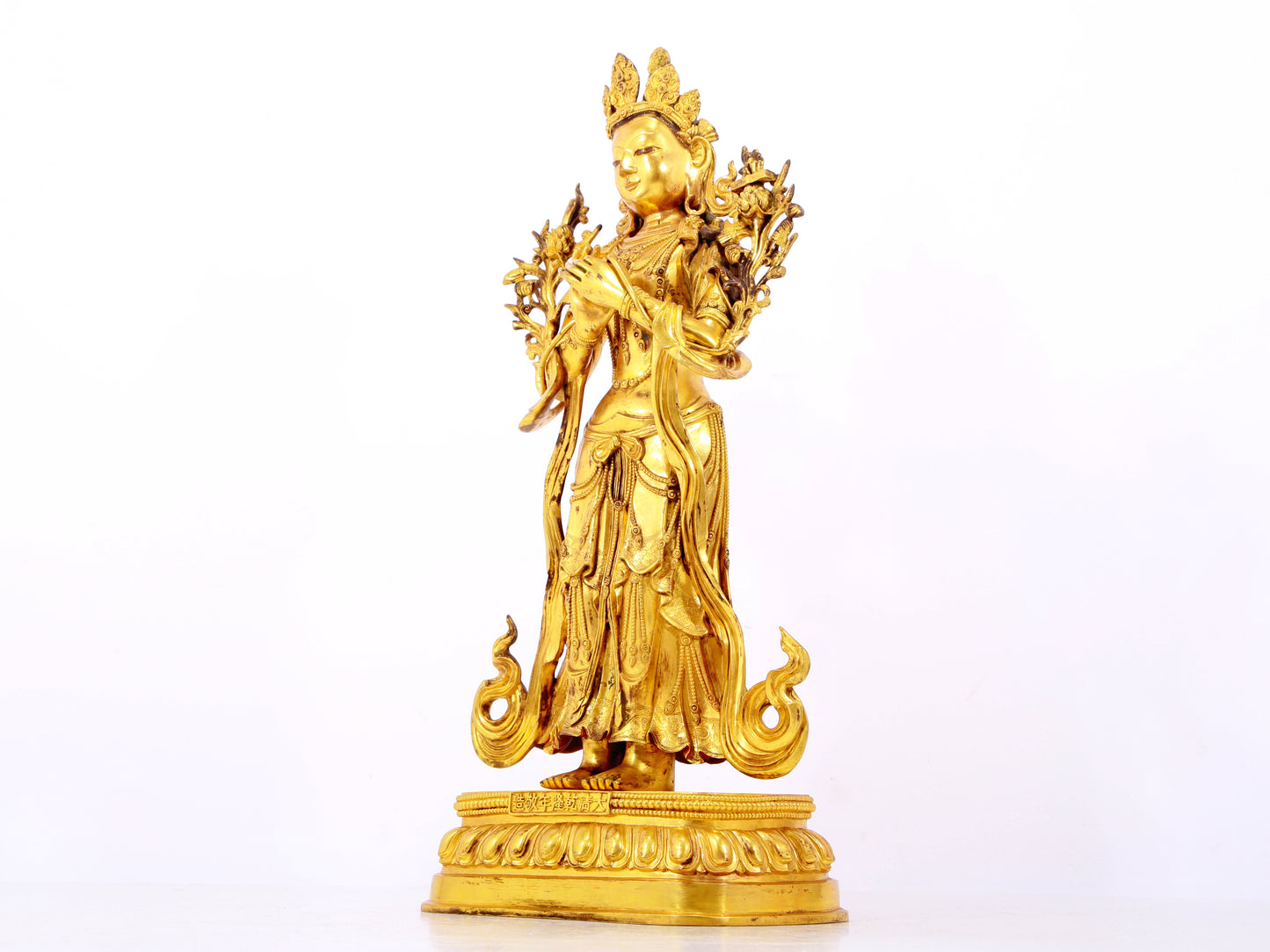 A majestic gilt bronze image of Manjushri Bodhisattva