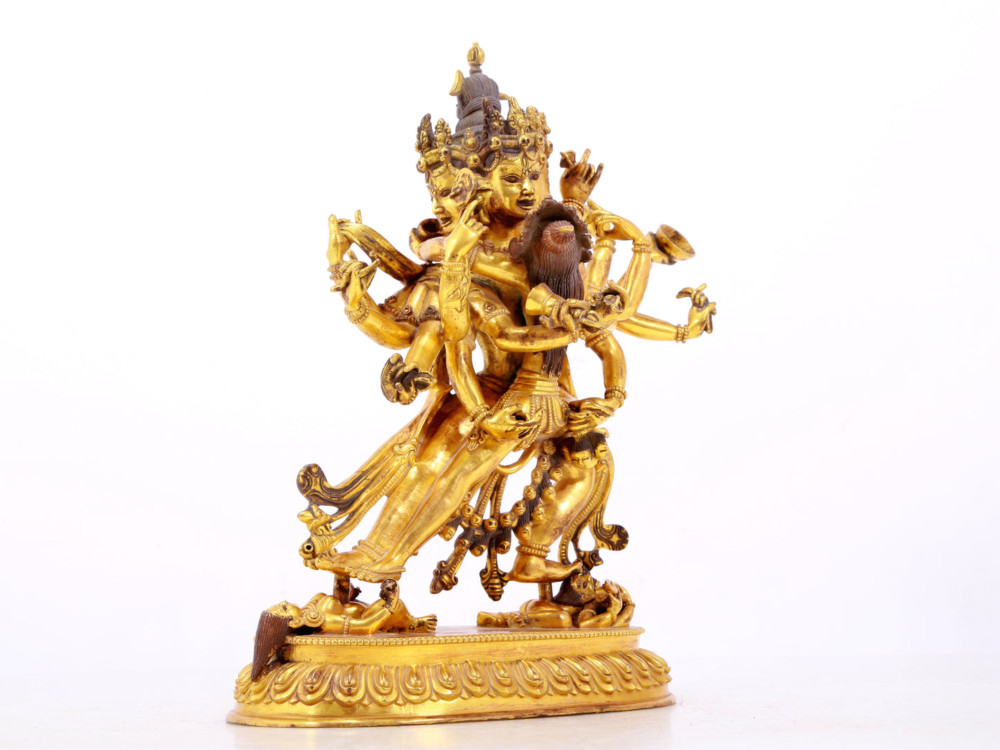 A majestic gilt bronze statue of the joyful Buddha