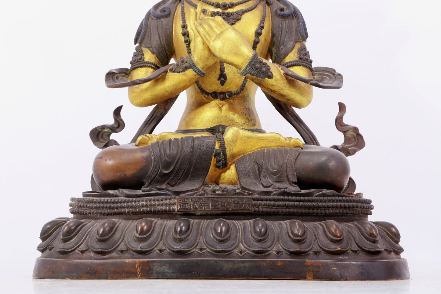 A solemn gilt bronze statue of Bodhisattva