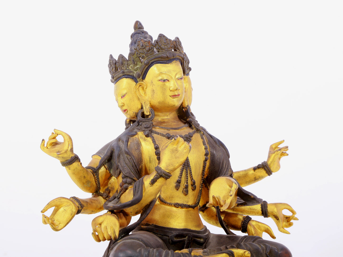 A solemn gilt bronze statue of Bodhisattva