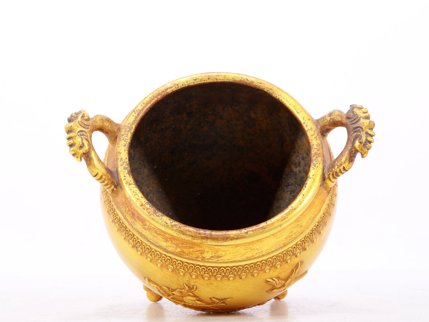 An exquisite gilt bronze elephant-patterned two-eared and tripod censer with lid