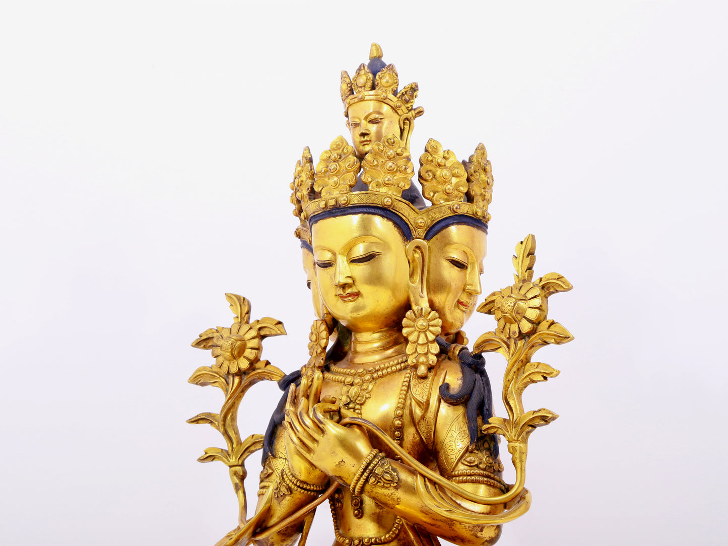 A solemn gilt bronze statue of Bodhisattva