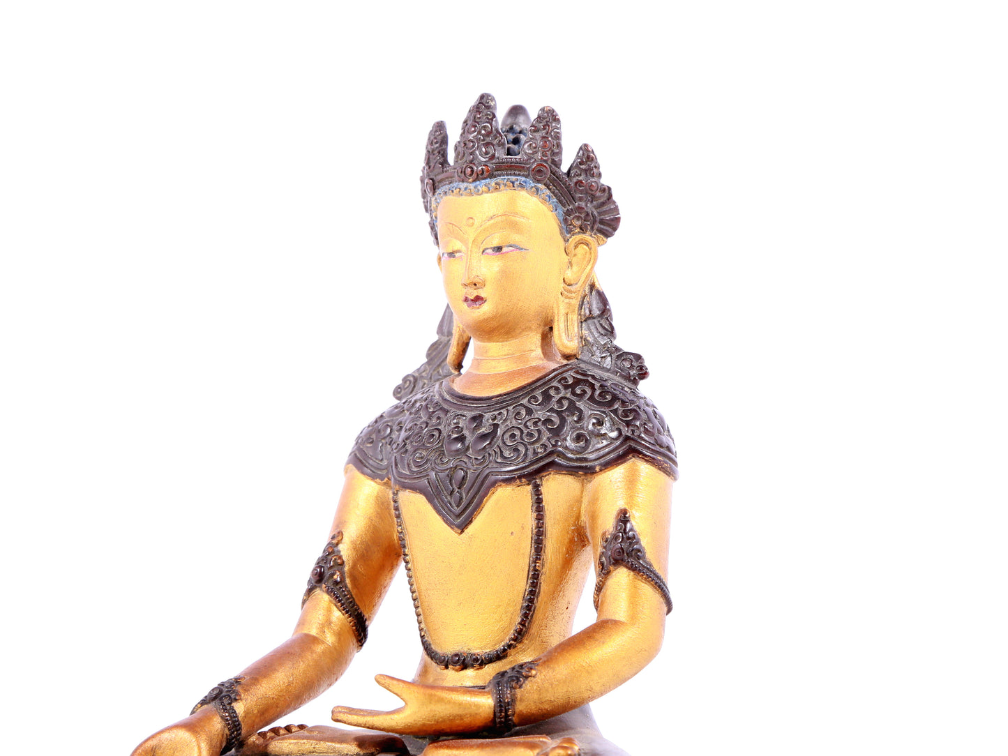 A solemn gilt bronze statue of Bodhisattva