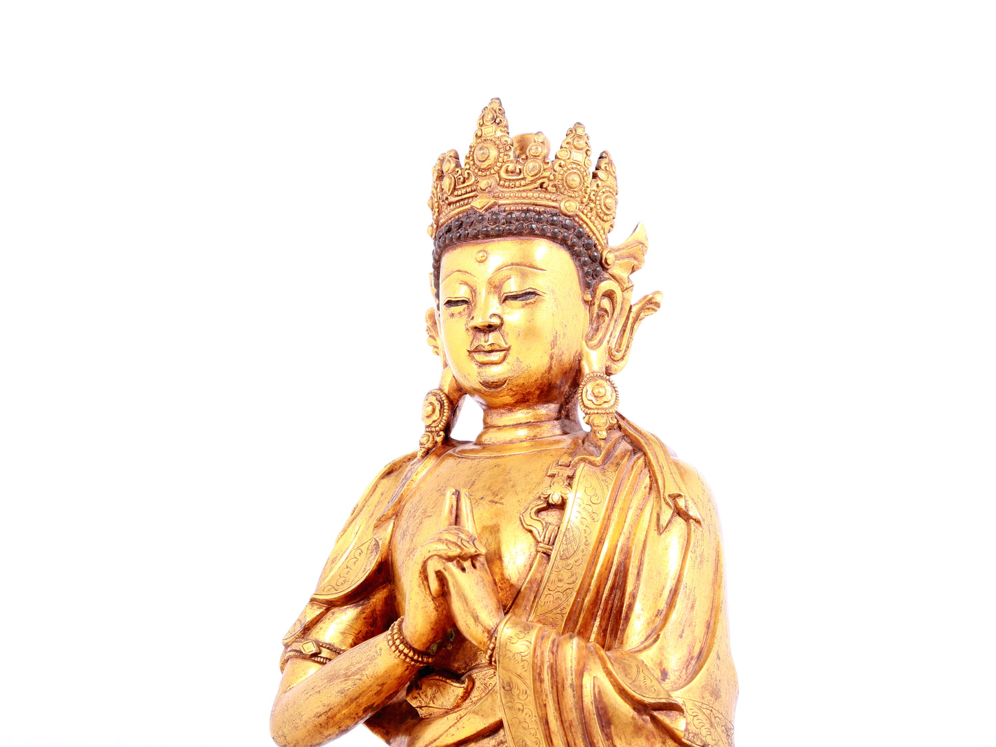 A solemn gilt bronze statue of Bodhisattva