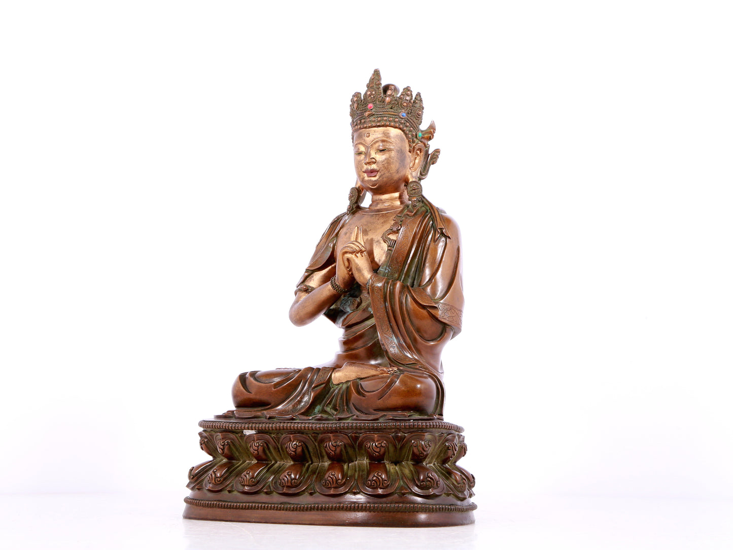 A solemn gilt bronze statue of Bodhisattva