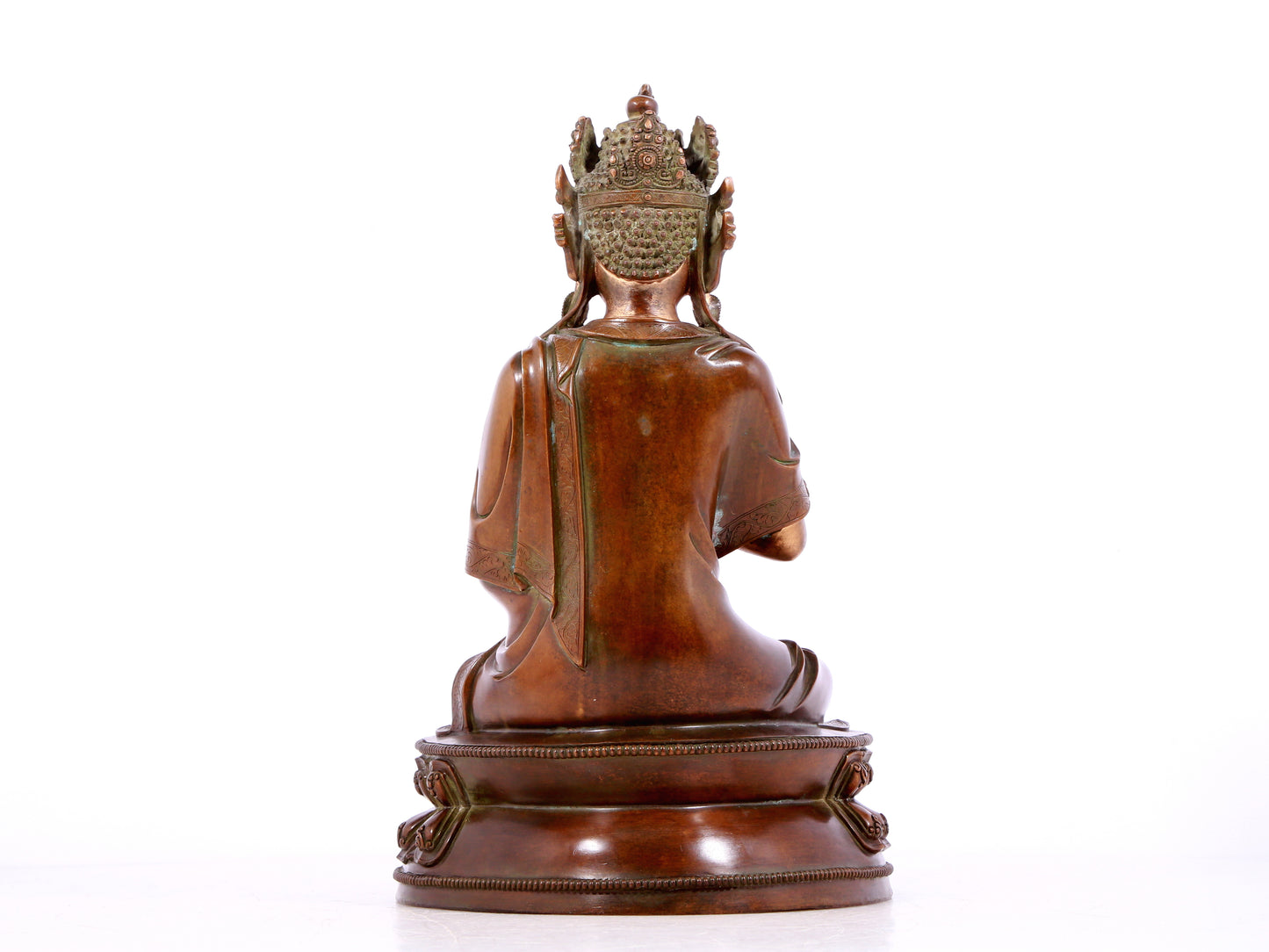 A solemn gilt bronze statue of Bodhisattva