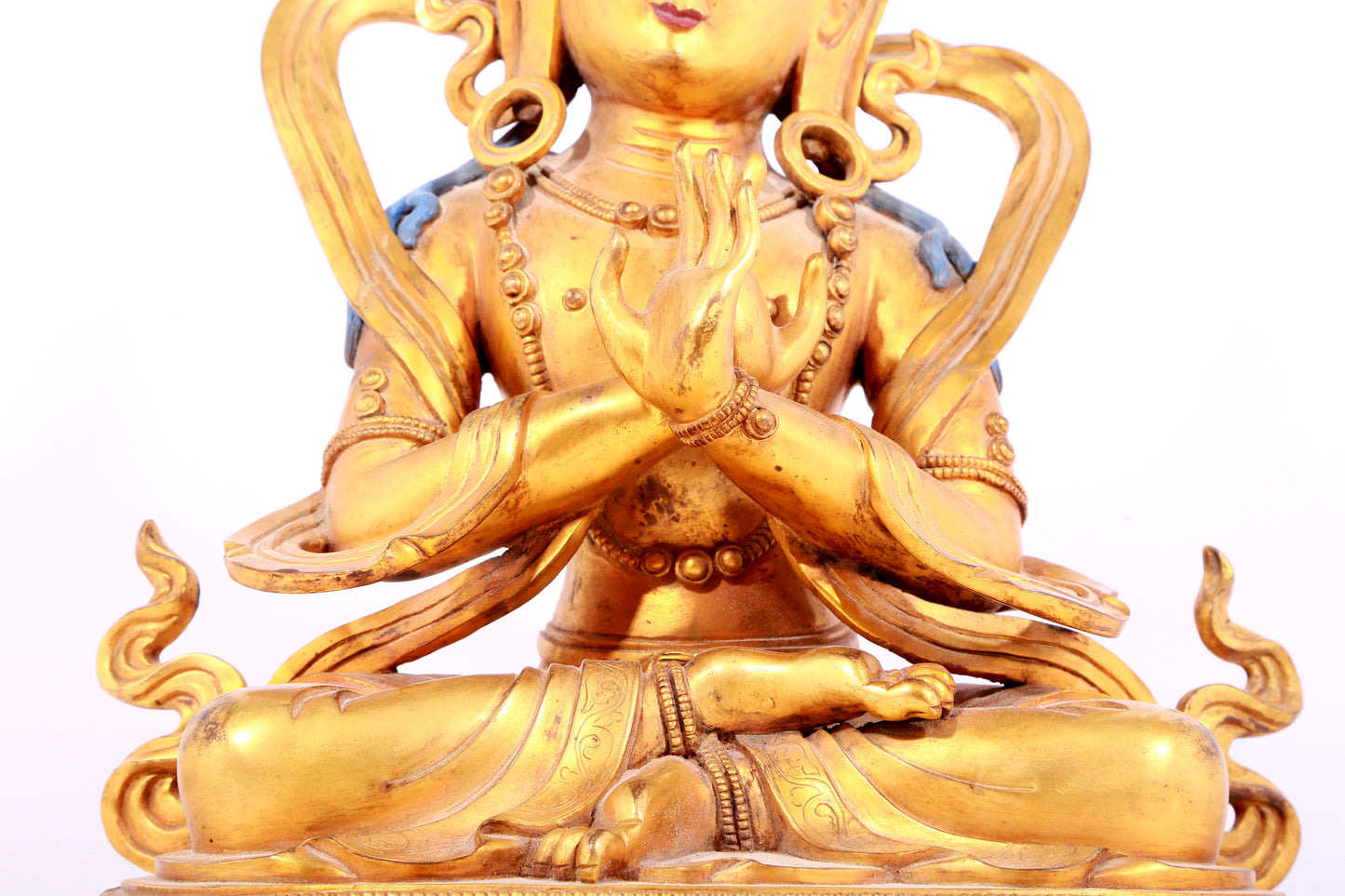 A solemn gilt bronze statue of Bodhisattva