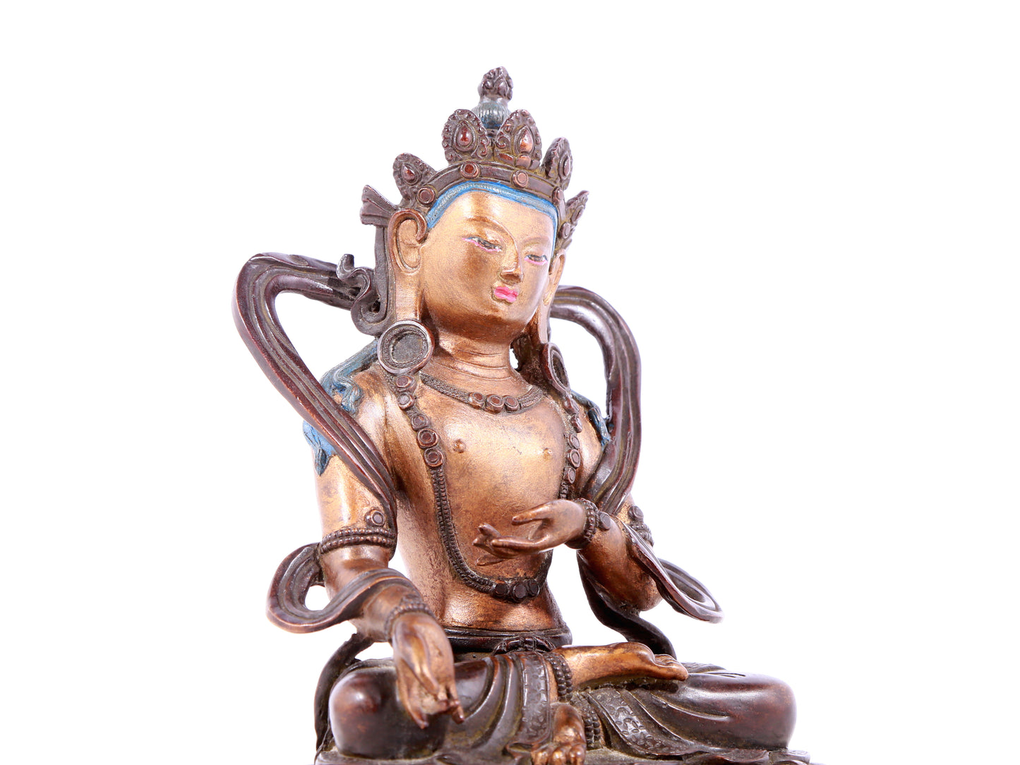 A solemn gilt bronze statue of Bodhisattva