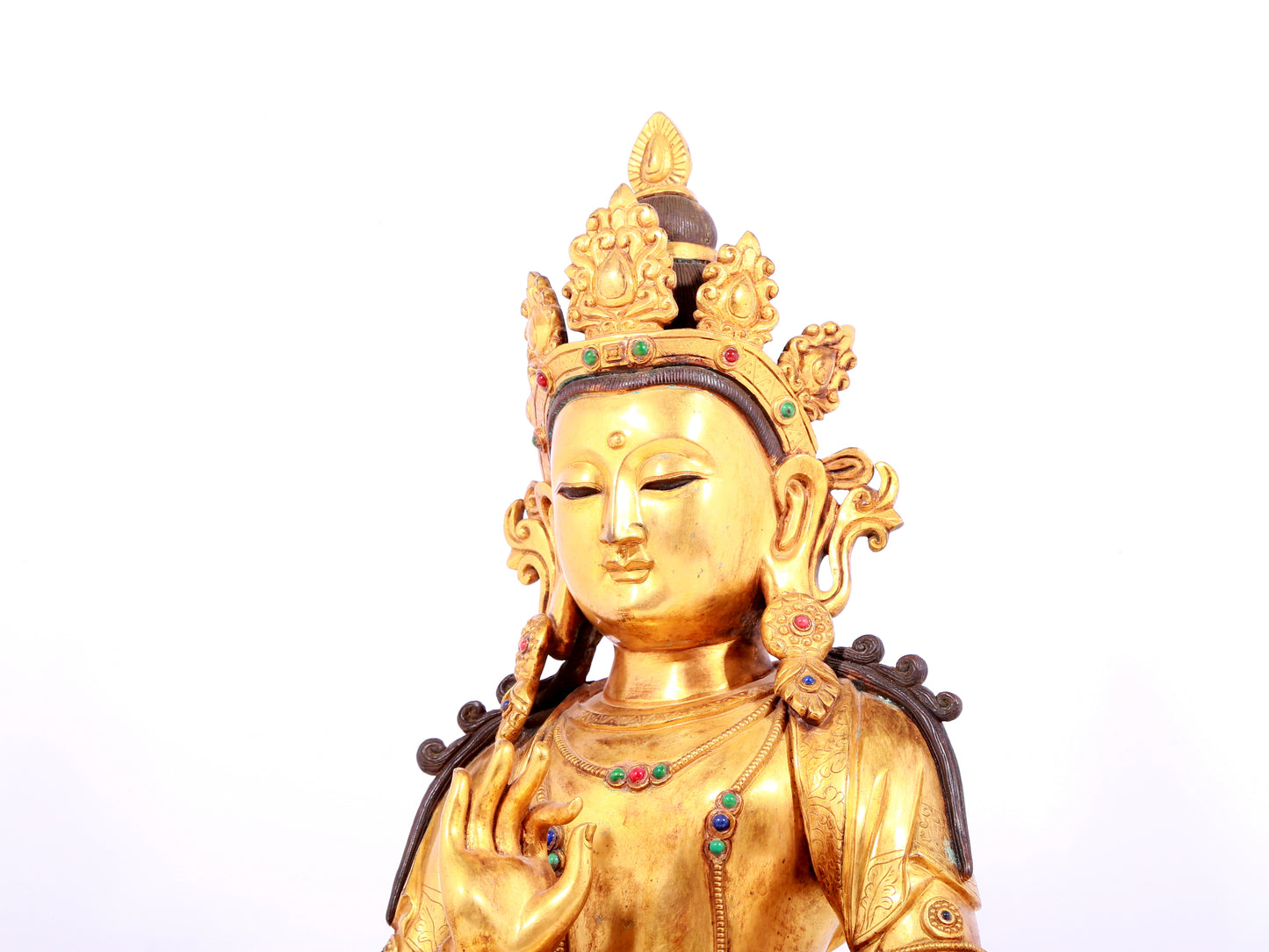 A solemn gilt bronze statue of Bodhisattva