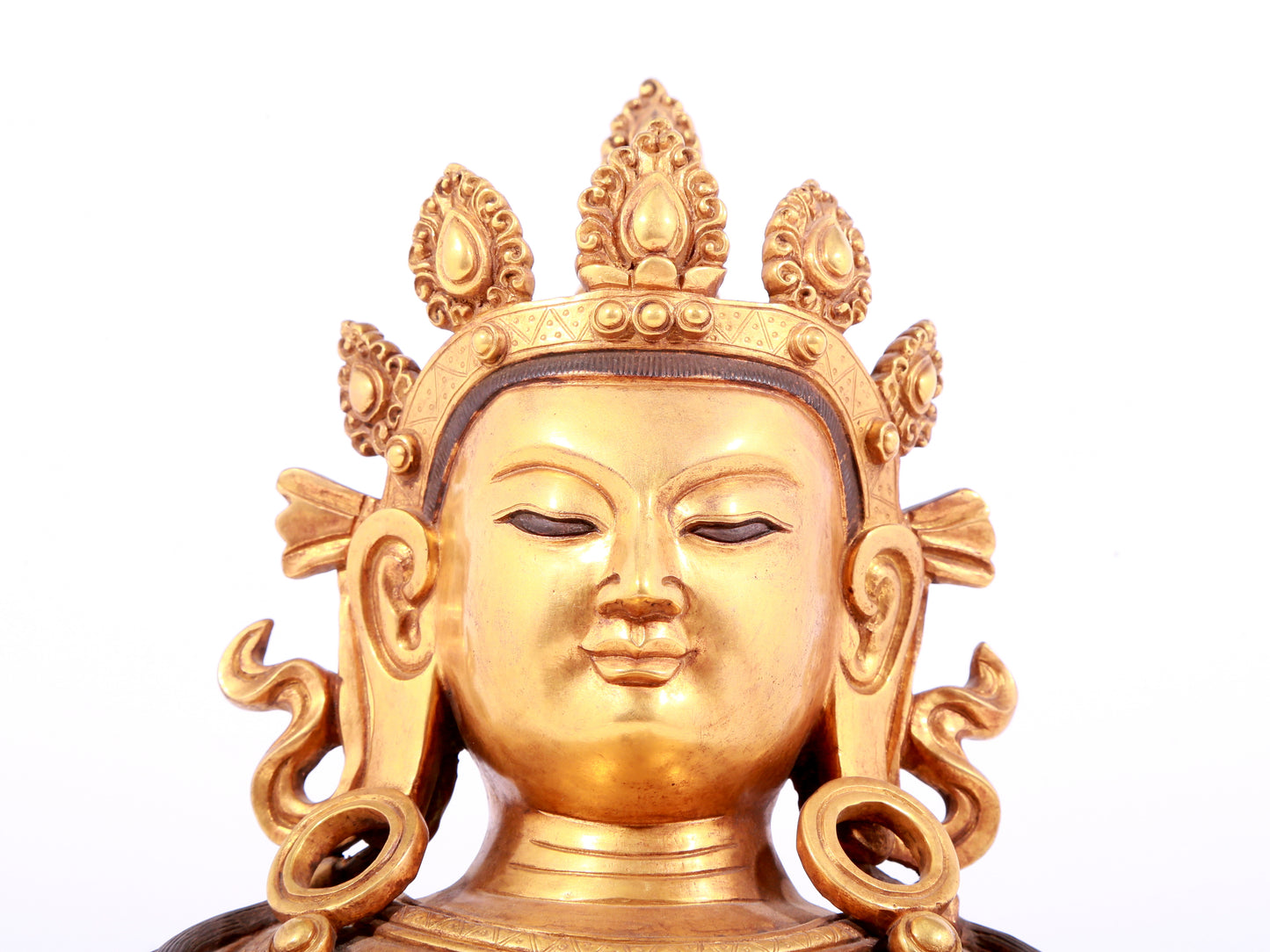 A solemn gilt bronze statue of Bodhisattva