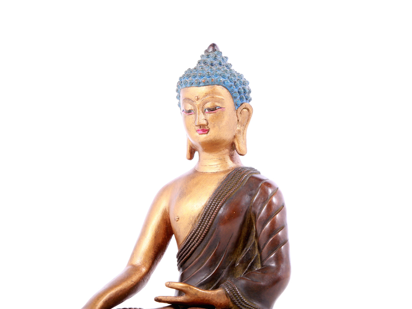 A solemn gilt bronze statue of Sakyamuni