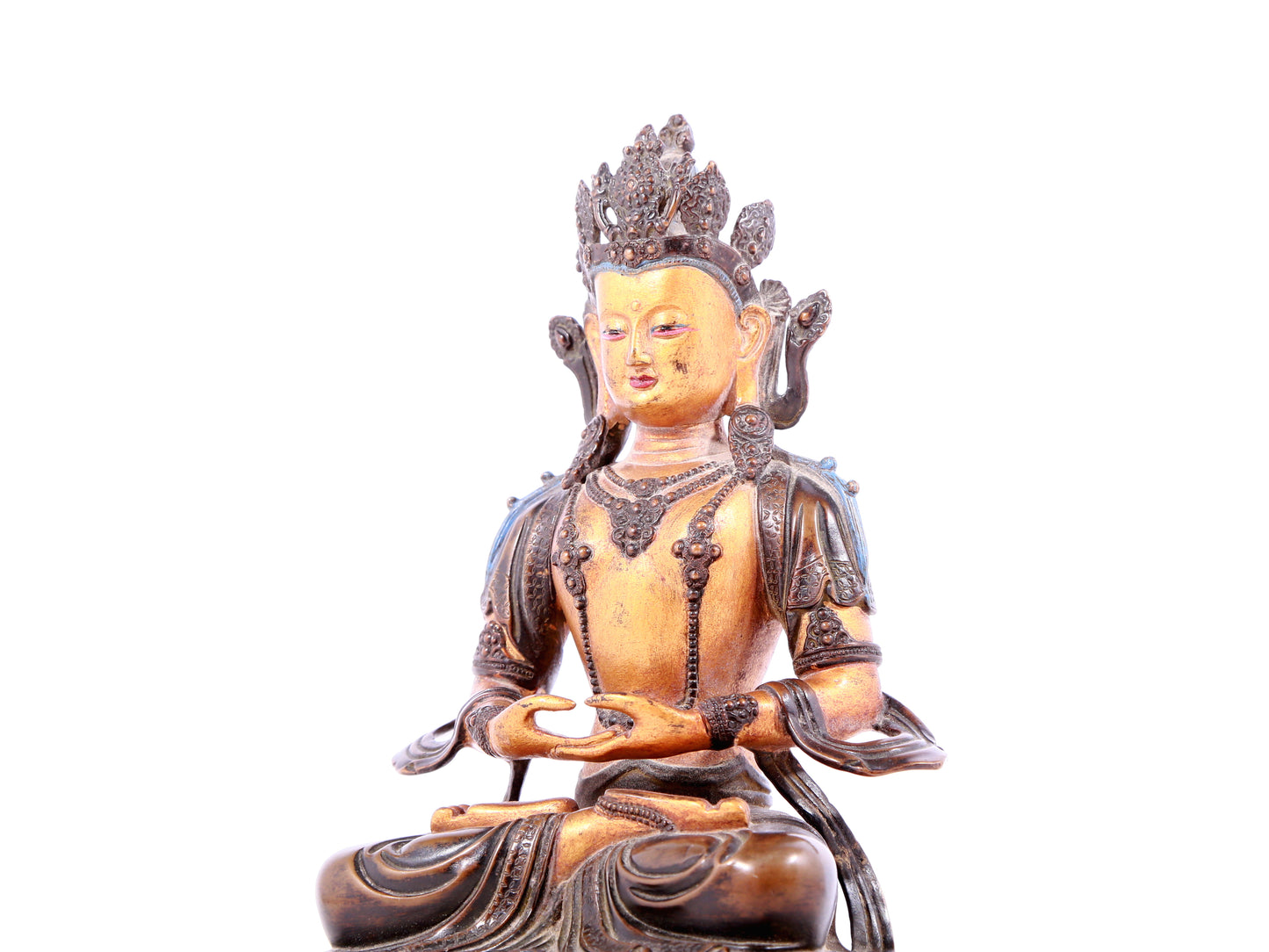 A solemn gilt bronze statue of Bodhisattva