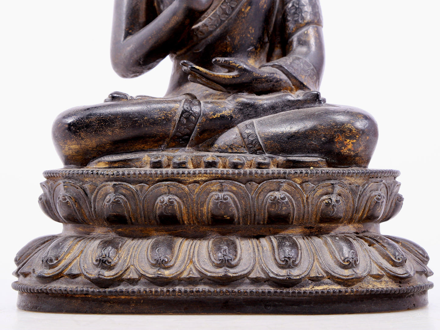 Fabulous Gilt-Bronze Figure Of Buddha Shakyamuni