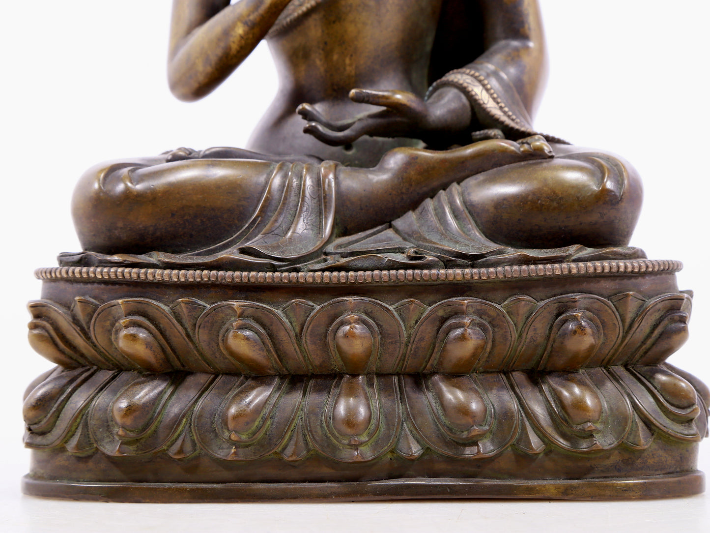 Brilliant Bronze Silver-Inlaid Figure Of Buddha Shakyamuni