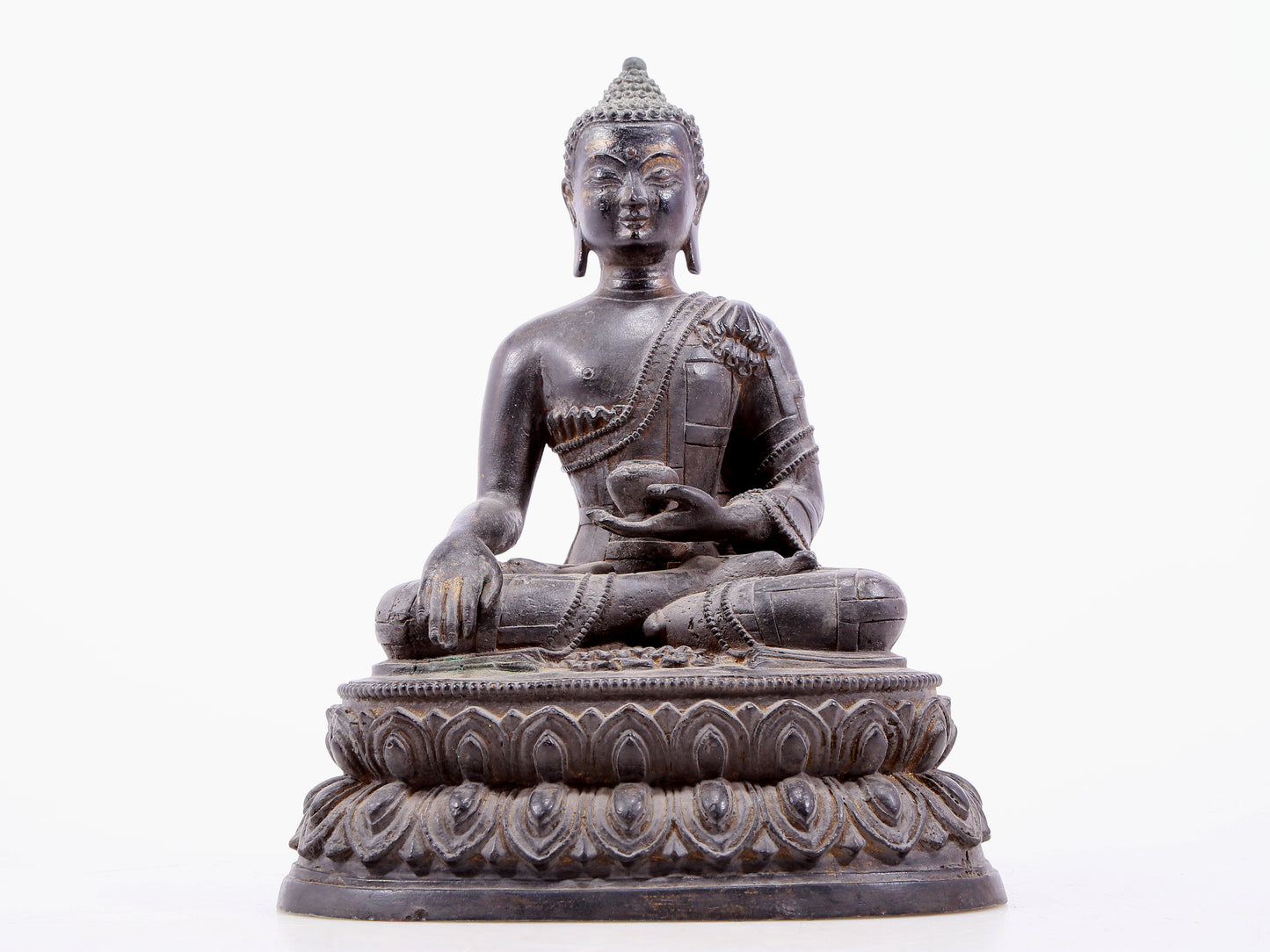 Fabulous Gilt-Bronze Figure Of Buddha Shakyamuni