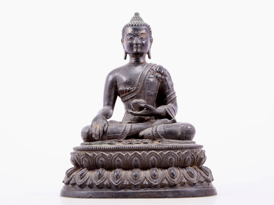 Fabulous Gilt-Bronze Figure Of Buddha Shakyamuni