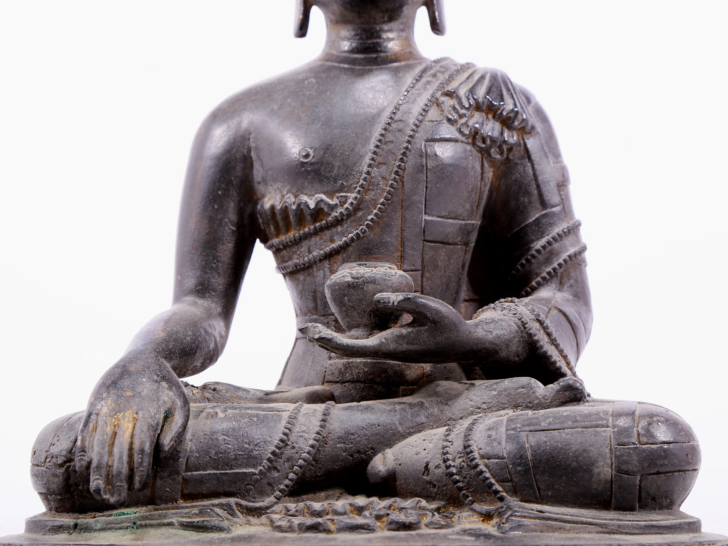 Fabulous Gilt-Bronze Figure Of Buddha Shakyamuni