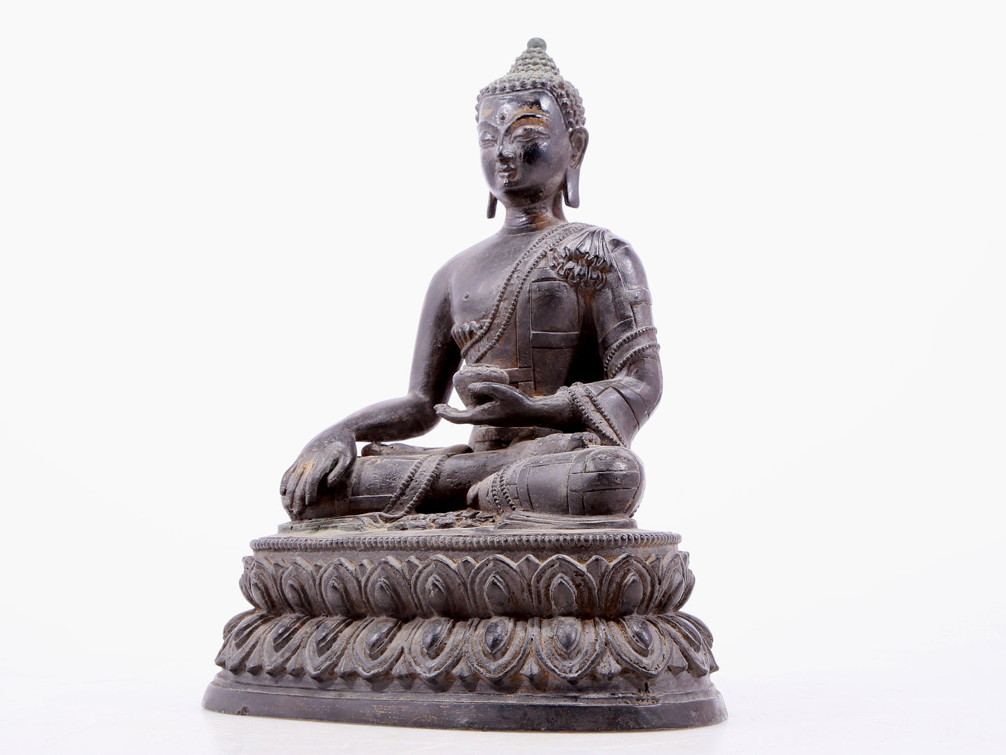 Fabulous Gilt-Bronze Figure Of Buddha Shakyamuni