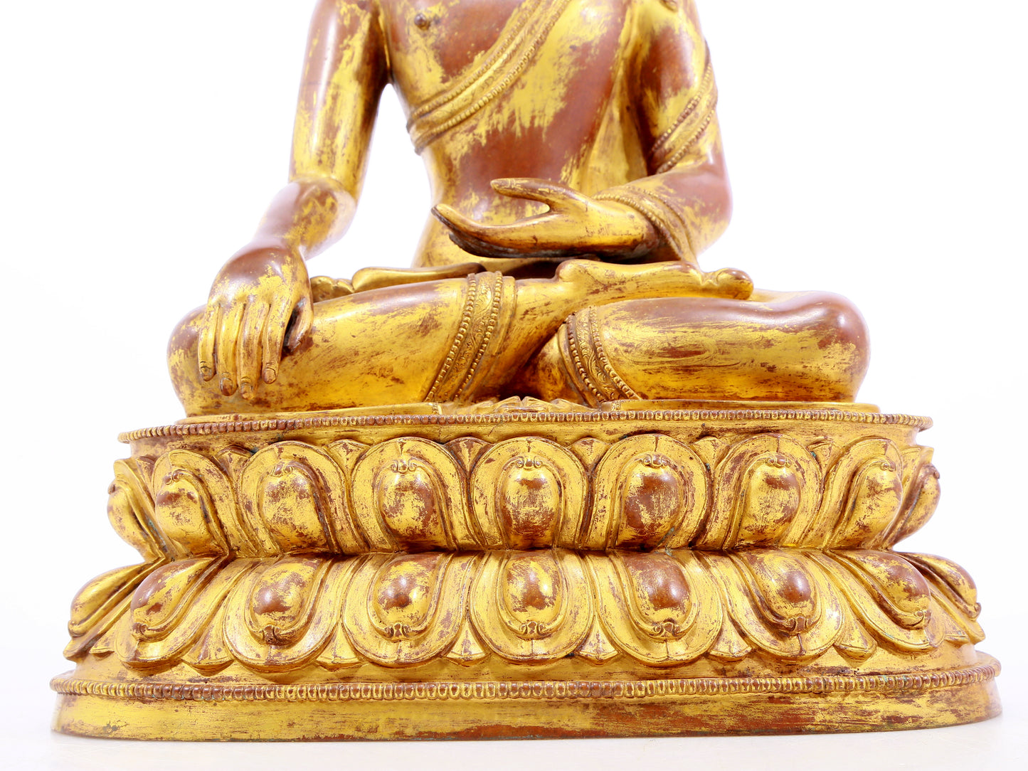 A Magnificent Gilt-Bronze Figure Of Buddha Shakyamuni