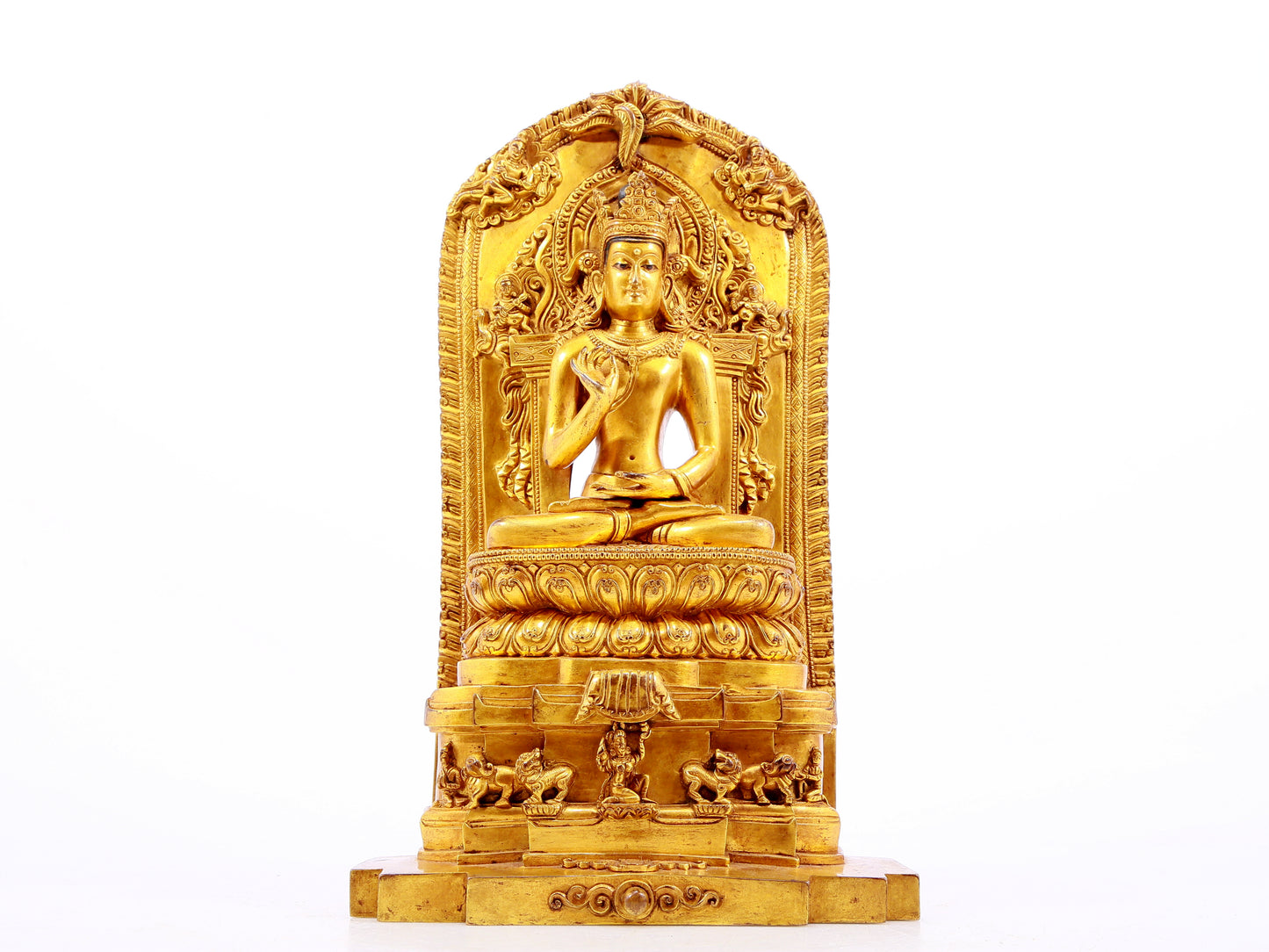 A gilt bronze statue of Bodhisattva