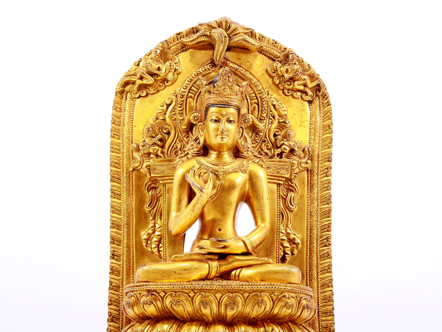 A gilt bronze statue of Bodhisattva