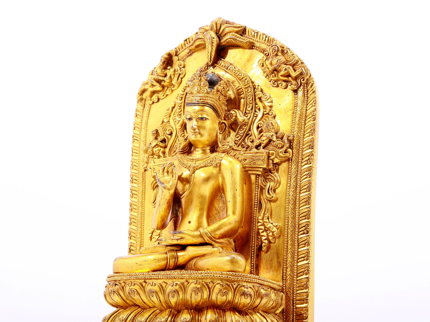 A gilt bronze statue of Bodhisattva