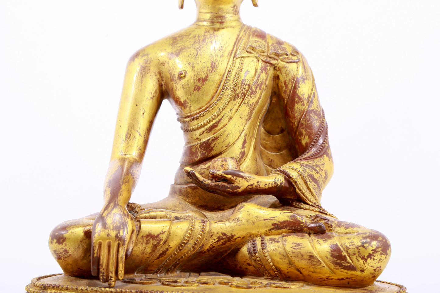 A Magnificent Gilt-Bronze Figure Of Buddha Shakyamuni