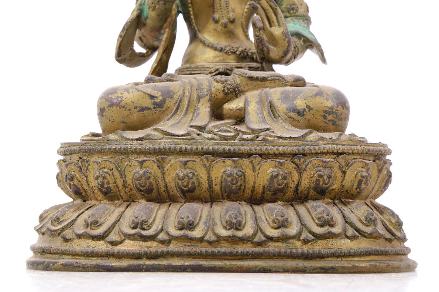 A serene gilt bronze Bodhisattva statue